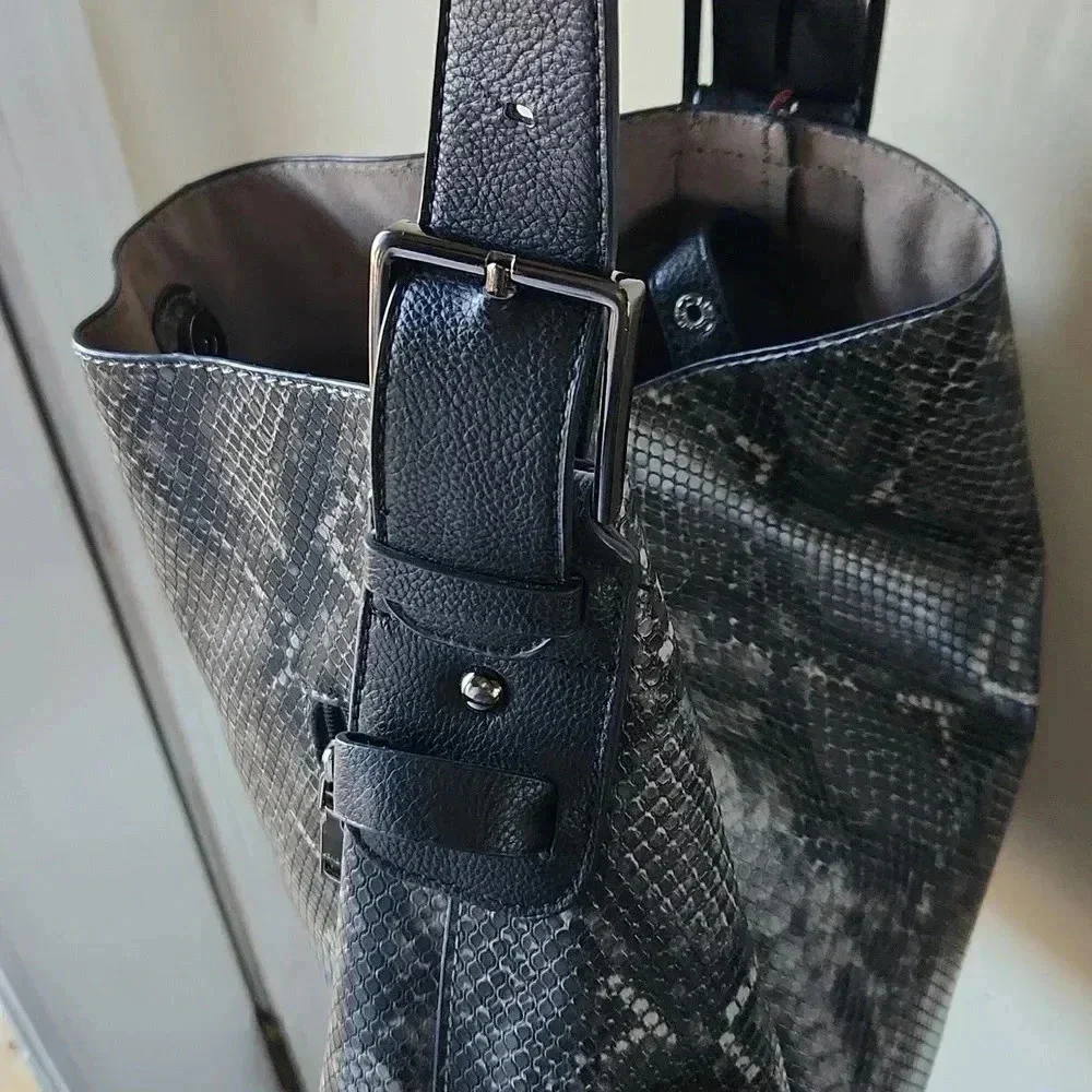 Alexa Python Snake‎ Hobo Bag Adjustable Strap Black Gray